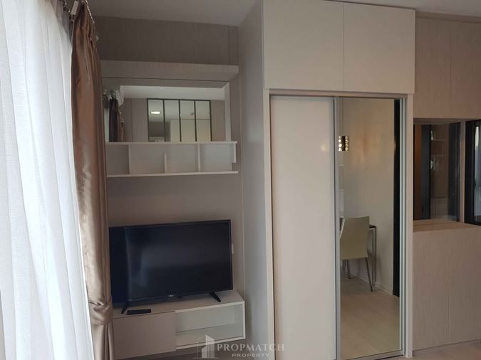 PM022978 ✨Flash Deal ✨ Condolette Midst Rama 9 (1Bed 1Bath 26 SQM.) พร้อมอยู่ ! เพียง 13,000 บาทต่อเดือน Tel.0981315848 @propmatch