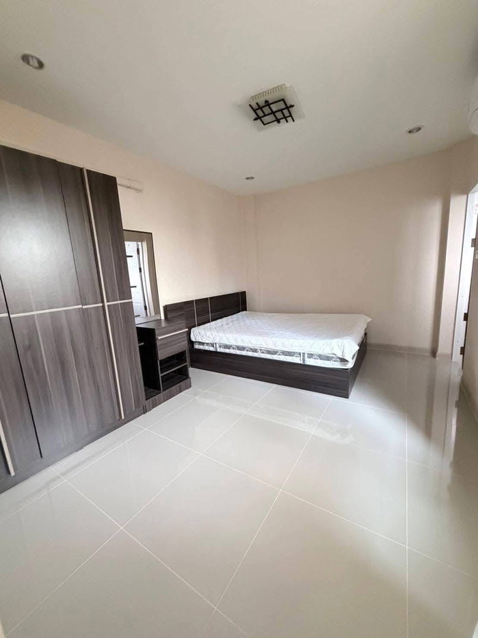 รูป ให้เช่าบ้านเดี่ยว 2 ชั้น โซนสันทราย พื้นที่ใช้สอย 170 ตร.ม. 4 ห้องนอน 3 ห้องน้ำ - รูปที่ 8/12
