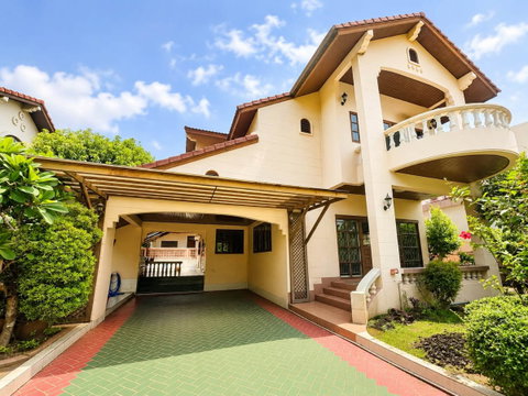 Beautiful Family Home | 4 Bedrooms • 4 Bathrooms | 95 sq.w. | Prime Location Near Suvarnabhumi Airport