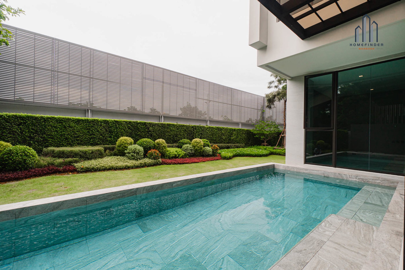 รูป 95E1 – Ninety Five East One 4 bedrooms, for sale - รูปที่ 37/69