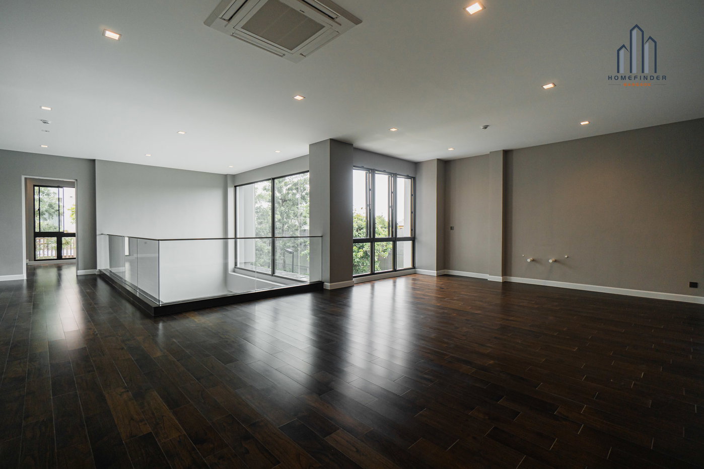 รูป 95E1 – Ninety Five East One 4 bedrooms, for sale - รูปที่ 57/69