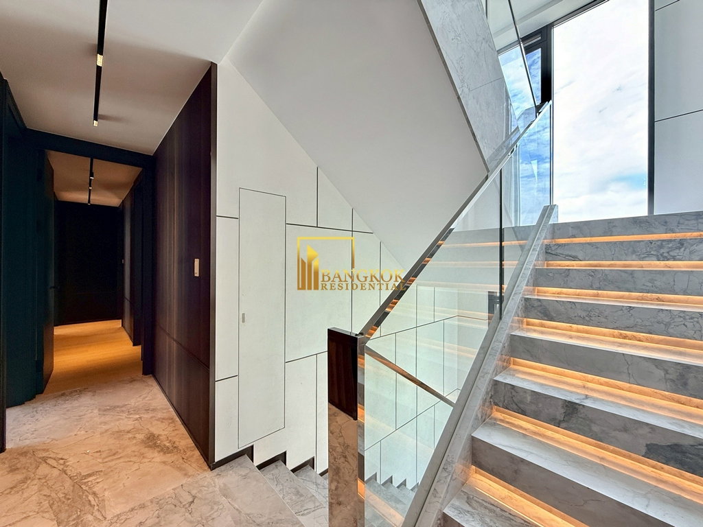 รูป Culture 188 | Modern 5 Bedroom Luxury House on Rama 9 Road - BR28356SH - รูปที่ 25/49