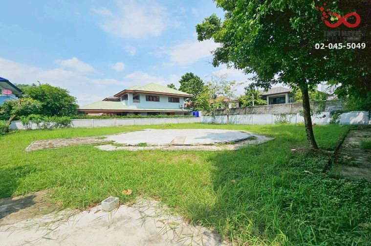 Land for sale, 195 sq wah, Khan Na Yao
