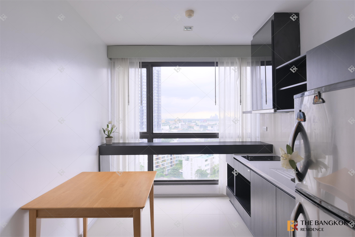 picture RHYTHM Sukhumvit 44/1 near BTS Phra Khanong Comfortable and Ready to Move-in - 5/10