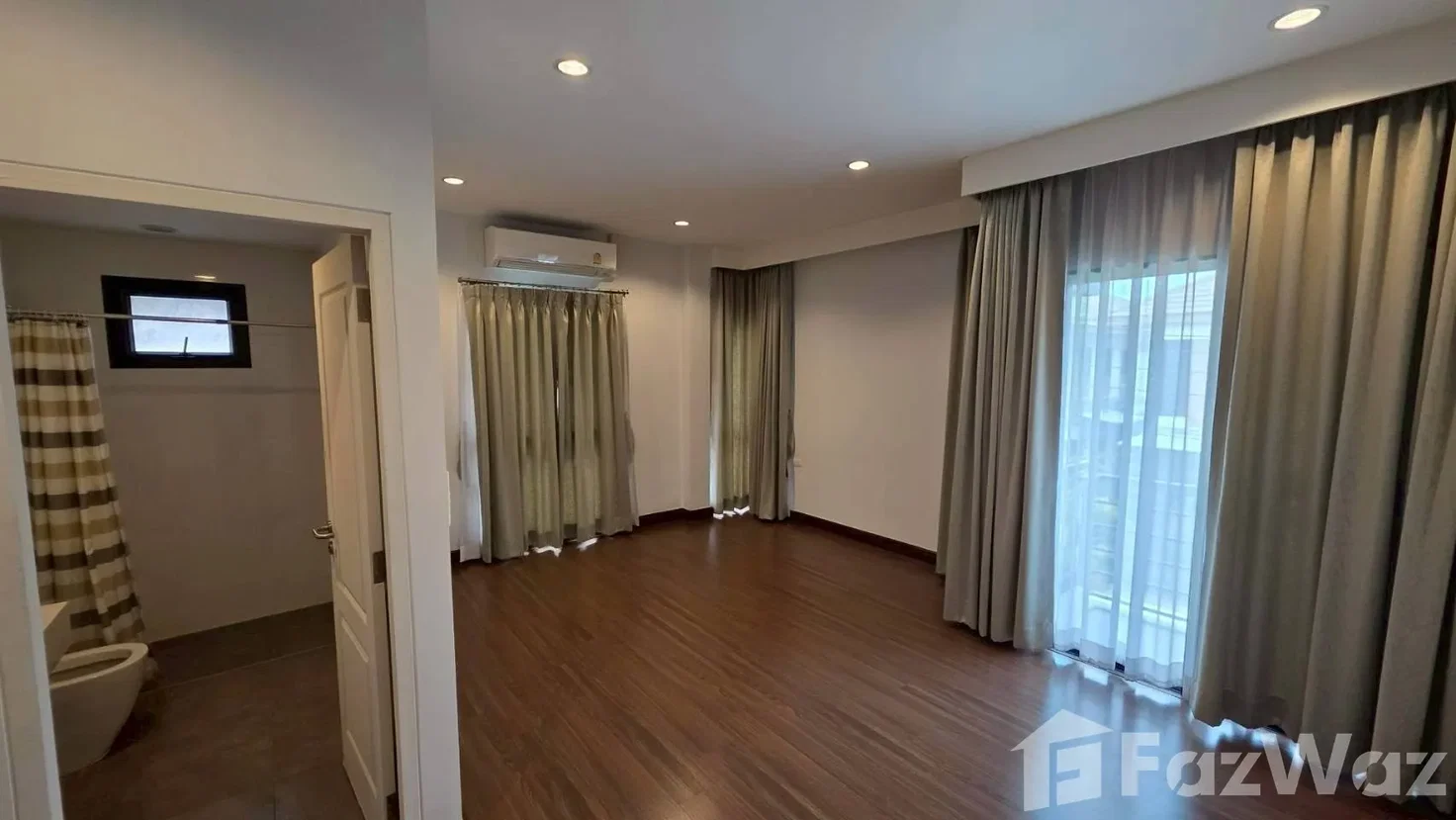 รูป ขาย บ้านเดี่ยว 5 ห้องนอน ในโครงการ บ้านลุมพินี สวนหลวง ร.9 6559599 - รูปที่ 6/10