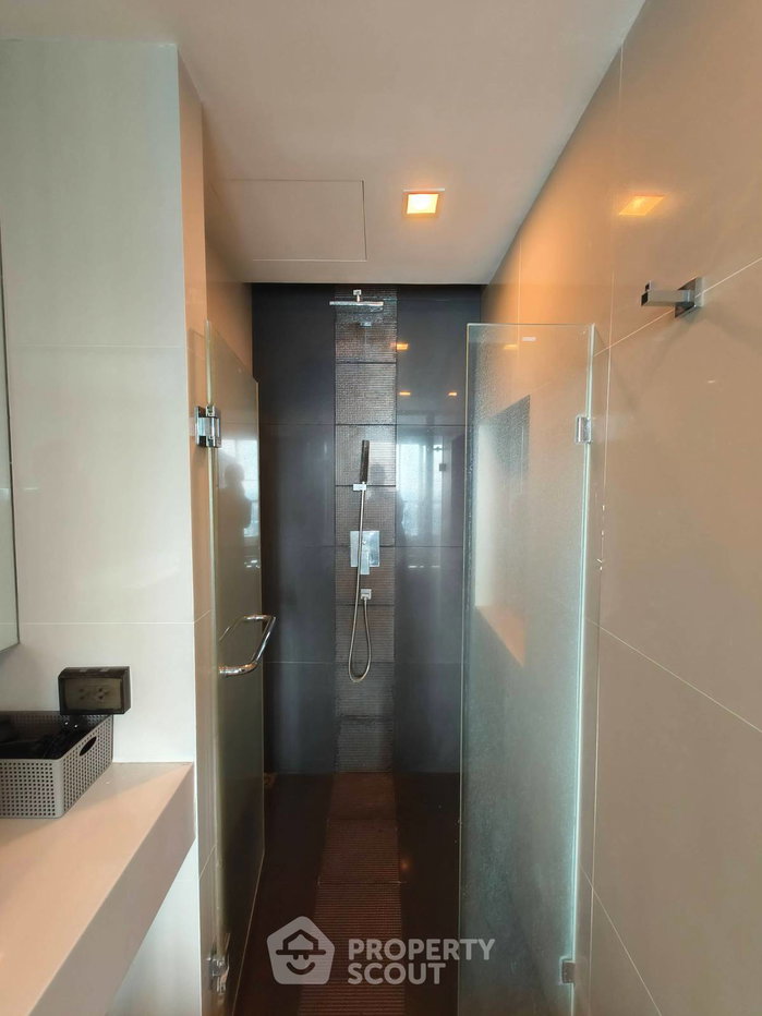 รูป คอนโด 1 ห้องนอน ชั้น 30 ขนาด 45 ตร.ม. ที่ Rhythm Sukhumvit 44/1 ใกล้ BTS พระโขนง 70 ม. (ID 886560) - รูปที่ 6/11