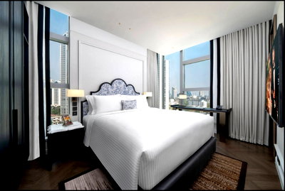 Condos for rent : 🔥For Rent Now🔥 LA CLEF Two-Bedroom Deluxe, 75 sq.m., 150 meters from BTS Thonglor. Beautiful unit, ready to move in.