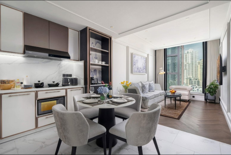 รูป 🔥ให้เช่าด่วน🔥LA CLEF Two - Bedroom Deluxe 75 ตร.ม. ใกล้ BTS ทองหล่อ 150 เมตร ห้องสวยพร้อมเข้าอยู่ - รูปที่ 2/12