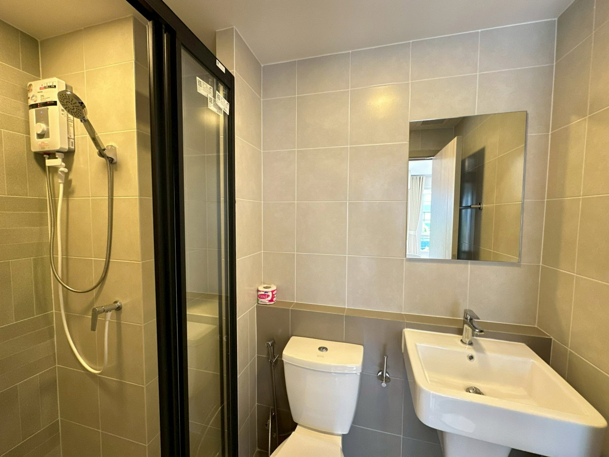 picture ✨ For Rent: Dcondo Sand Hatyai. Brand new room - 13/15
