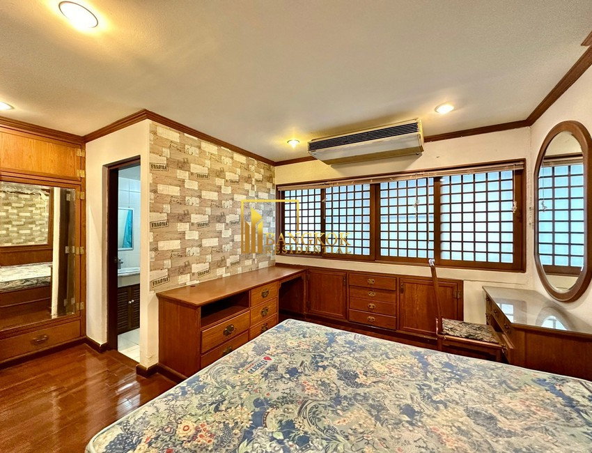 picture Le Premier 2 | Spacious 4 Bedroom Duplex Penthouse in Thonglor - BR18485CD - 23/52