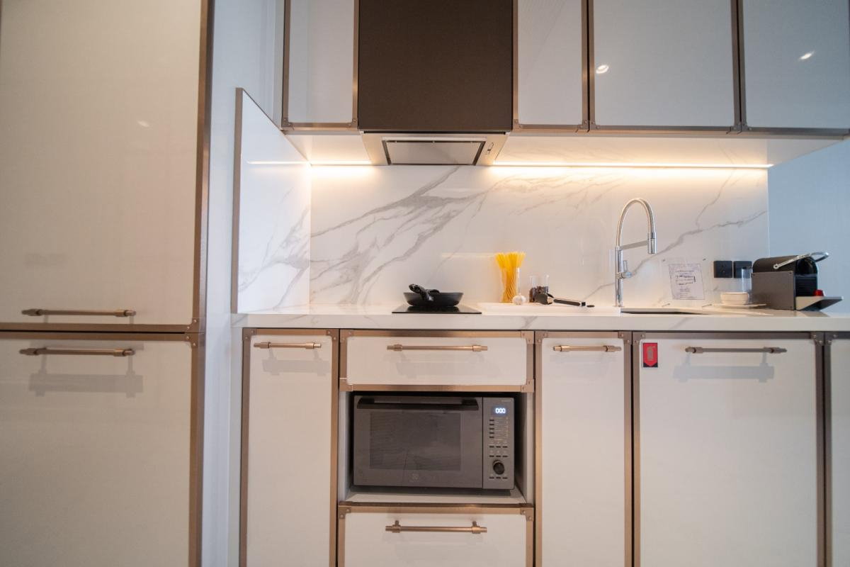 รูป 🔥ให้เช่าด่วน🔥LA CLEF One - Bedroom Deluxe 52 ตร.ม. ใกล้ BTS ทองหล่อ 150 เมตร ห้องสวยพร้อมเข้าอยู่ - รูปที่ 13/56