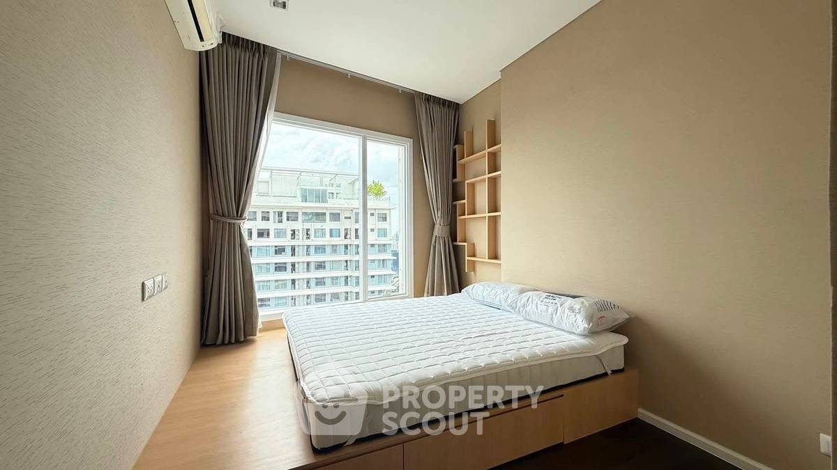รูป คอนโด 2 ห้องนอน ชั้น 40 ขนาด 64 ตร.ม. The Saint Residences ใกล้ MRT พหลโยธิน 100 ม. (ID 3066282) - รูปที่ 1/5