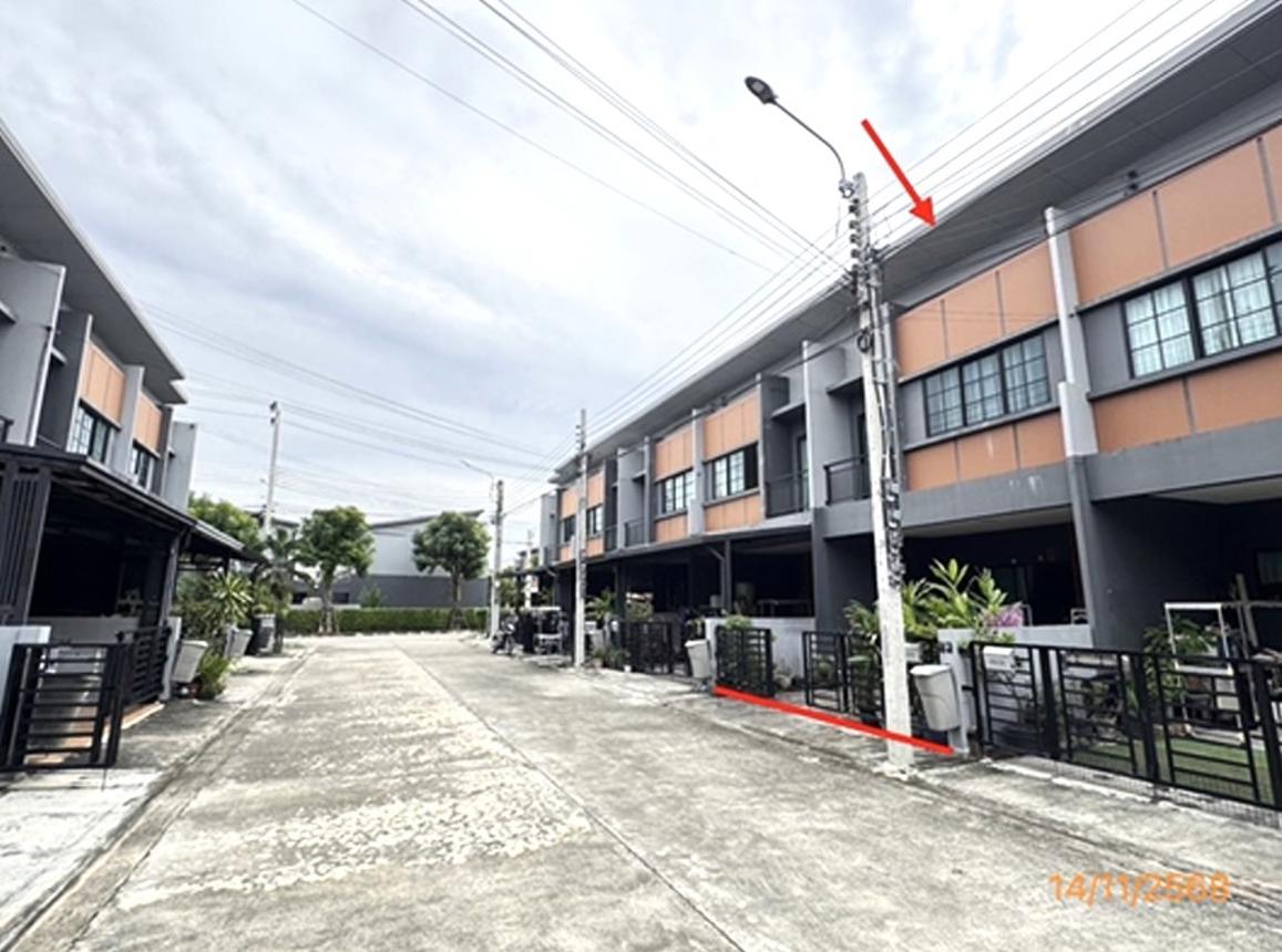 picture TOWN HOUSE 20.9 Sq.w. Chom Thong Bangkok for 3.5M - 11/18