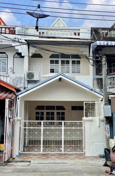 ขายทาวน์โฮม : 🔥 ขาย ทาวน์เฮ้าส์ หมู่บ้านพีเอสวิลล่า (PS Villa) | ใกล้ MRT สายสีน้ำเงิน สถานีหลักสอง