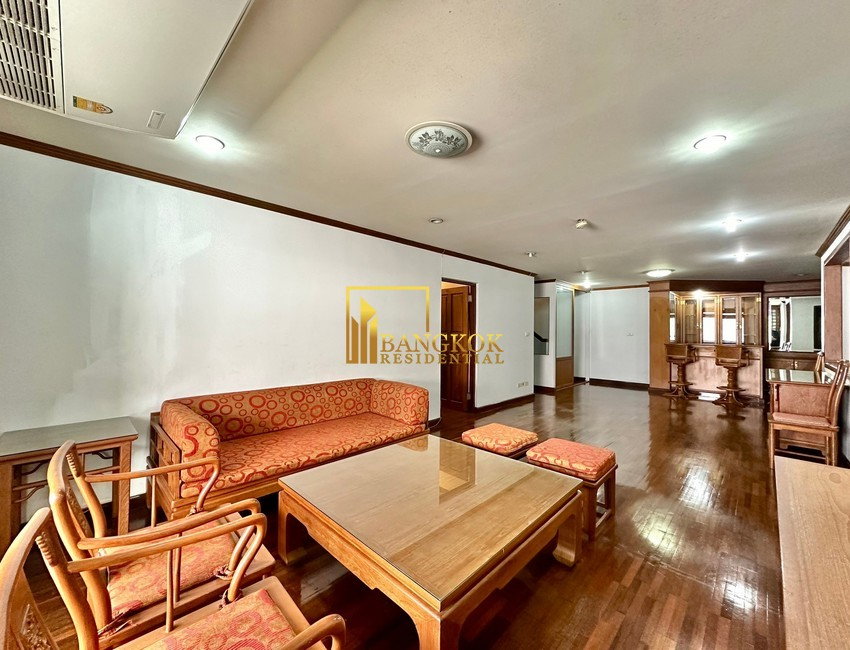 picture Le Premier 2 | Spacious 4 Bedroom Duplex Penthouse in Thonglor - BR18485CD - 1/52