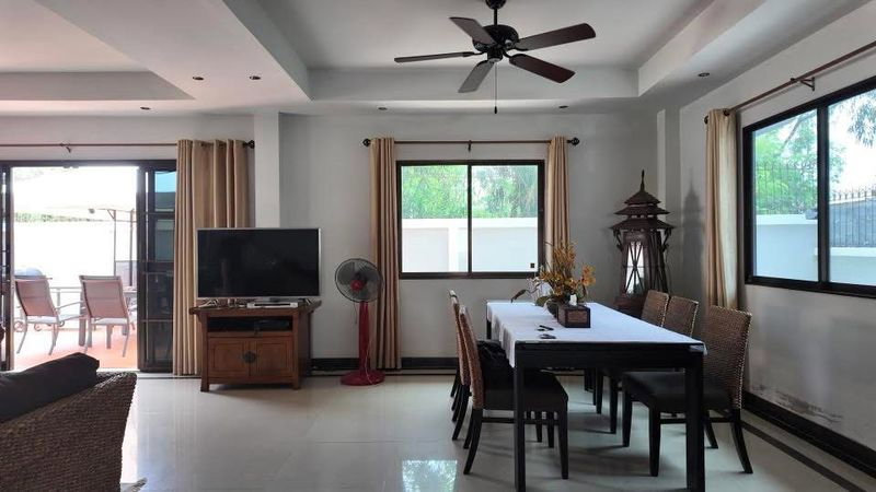 รูป บ้านเดี่ยวหลังมุม เอกมงคล 2 พัทยา ทำเลดี พื้นที่ใช้สอยกว้าง พร้อมเข้าอยู่ - รูปที่ 10/21
