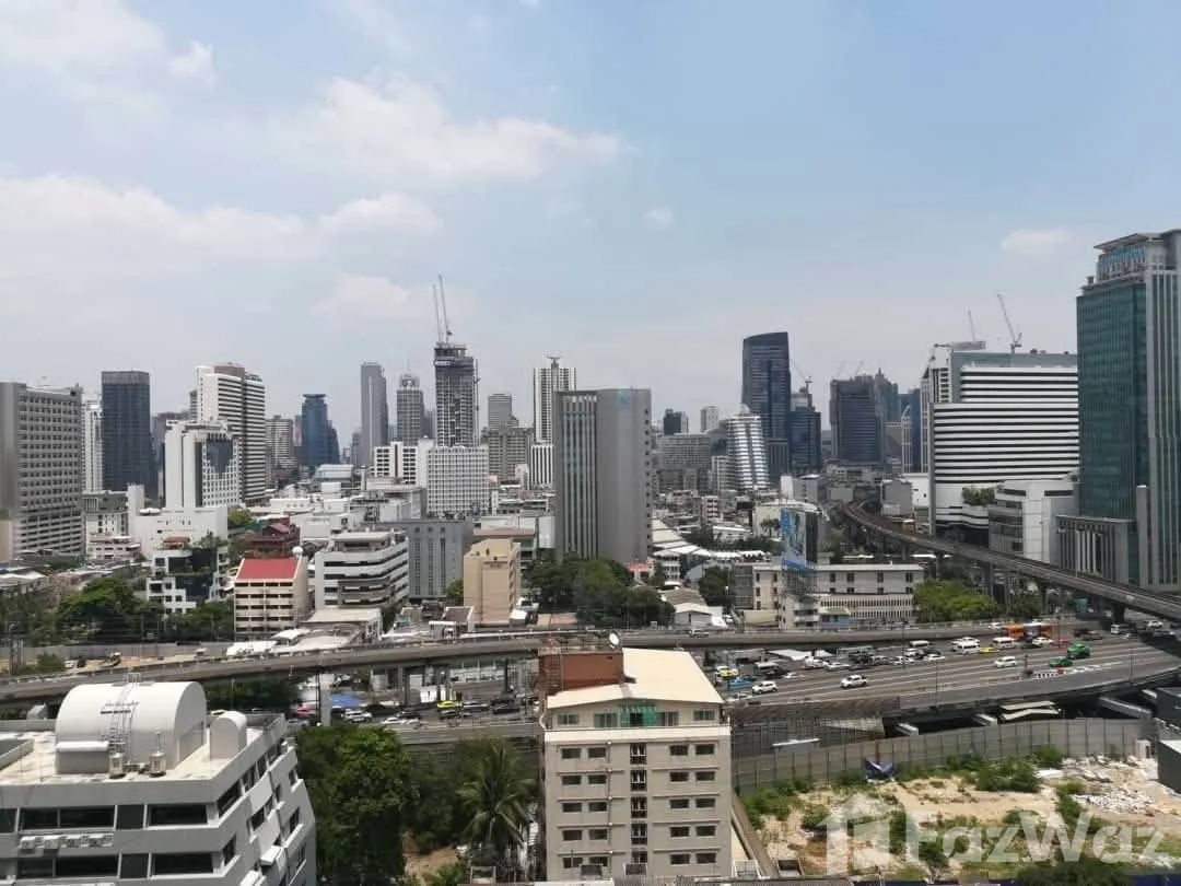 picture Prime Location Condo with Direct Access to the BTS 6562393 - 9/10