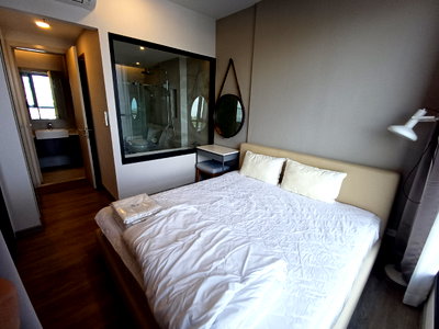Condos for rent : For rent Keen Center Sriracha, a Japanese-style condo in the heart of the city with convenient transportation.