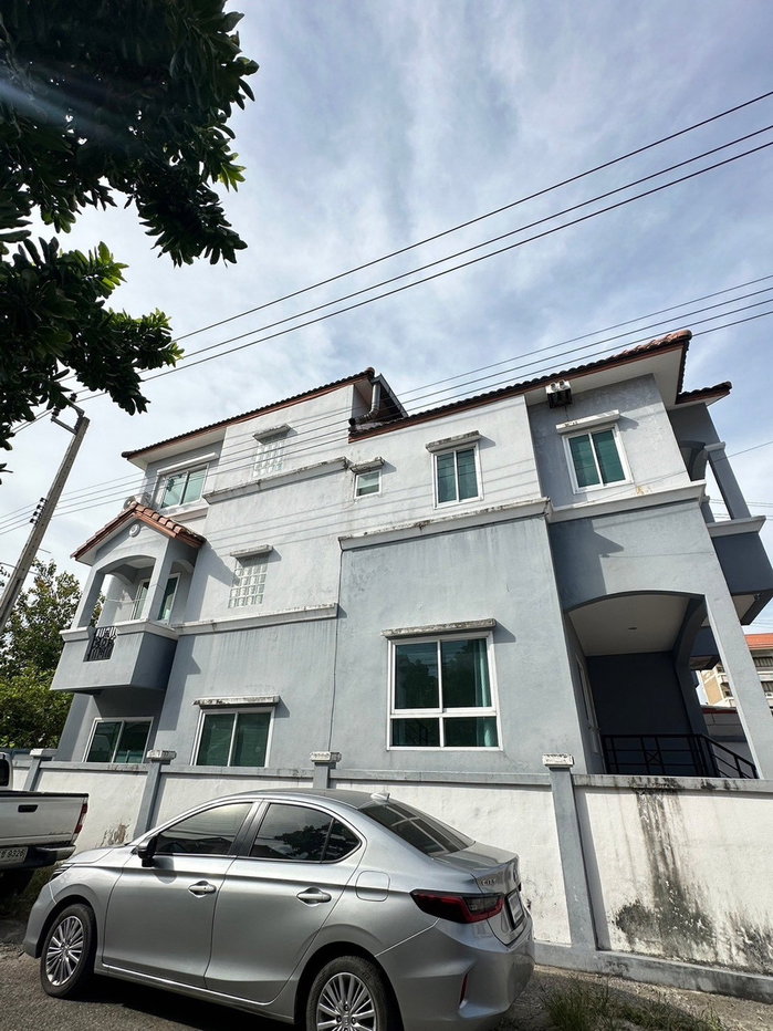 รูป #ให้เช่าทาวน์เฮ้าส์5ชั้น หมู่บ้านเค.ซี.รามอินทรา 6 ซอยพระยาสุเรน 45 2ห้องนอน 2 ห้องน้ำ ใกล้ รถไฟฟ้าสายสีชมพู รามอินทรา คู้บอน - รูปที่ 14/15