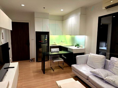 Condos for sale : 📌 For Sell Condo URBANO ABSOLUTE SATHON - TAKSIN Building 1, Floor 26,1 bed room, Room size 38 sqm