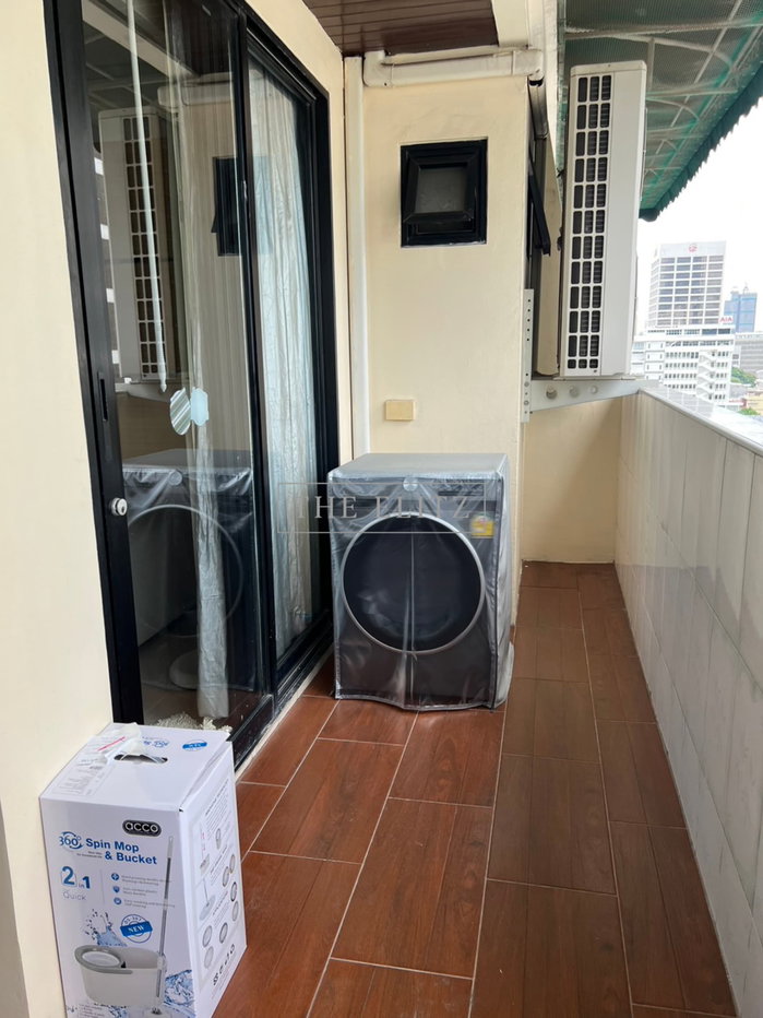 รูป ✨ Newly Renovated Ultra-Spacious Residence Near BTS/MRT – Modern Comfort with Massive Living Area ✨ - รูปที่ 7/19
