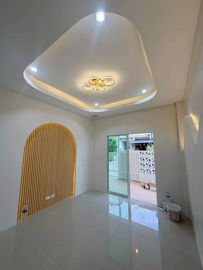picture ⭐✨RH-070 Townhouse for Sale at LIO Phetkasem 77✨⭐ - 12/20
