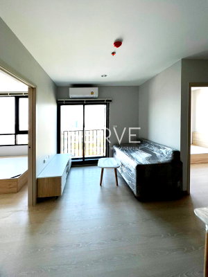Condos for sale : 2 Beds Large Room  Super High Fl. 35+ City View Fully furnished Good Location 20 Steps From MRT Si La Salle Station  @ Nue Noble Srinakarin Lasalle