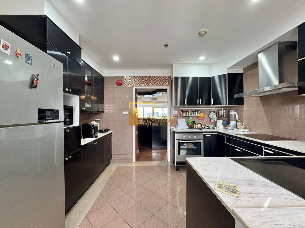 รูป Baan Sathorn | Exceptional 4 Bedroom Penthouse in Prime Area - BR19428CD - รูปที่ 9/39