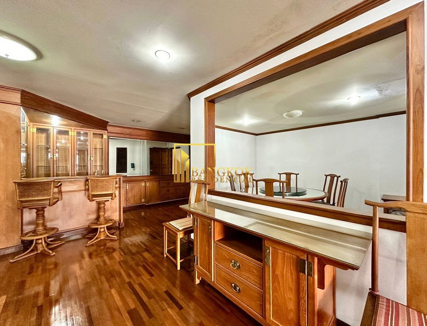 picture Le Premier 2 | Spacious 4 Bedroom Duplex Penthouse in Thonglor - BR18485CD - 6/52