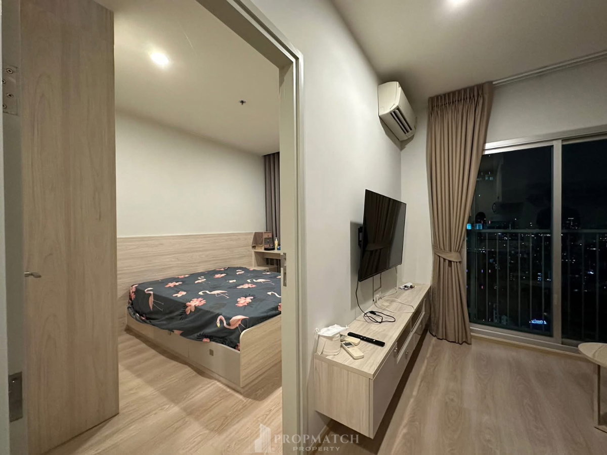 รูป PM038533 ✨Flash Deal ✨ Noble Revolve Ratchada (1Bed 1Bath 27 SQM.) พร้อมอยู่ ! เพียง 15,000 บาทต่อเดือน Tel.0981315848 @propmatch - รูปที่ 1/10