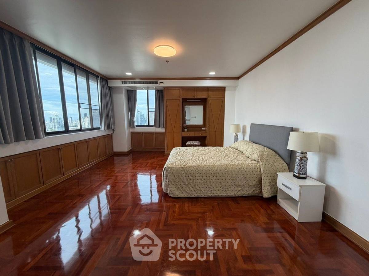 รูป คอนโด 4 ห้องนอน 350 ตร.ม. ชั้น 20 โครงการ Ruamsuk Condominium ใกล้ BTS ทองหล่อ (เลี้ยงสัตว์ได้) (ID 2791682) - รูปที่ 43/50