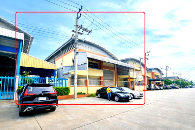 เช่าโรงงาน นวนคร : ธรรมศาสตร์ รังสิต รถบรรทุก Trailerเข้าออก ลดราคา 50% พื้นที่สีม่วง โรงงาน 20ห้อง 5 ห้องน้ำ ใกล้โลตัสนวนคร 900 ม. 250 ตร.ว.1,500 ตร.ม.