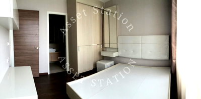 Condos for sale : Urgent Sale! 💎Luxury Condo Q Asoke, high floor, beautiful unit, fully furnished! Near MRT Rama 9 🏙️