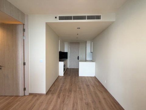 Noble Form Thonglor ขาย 1 ห้องนอน ห้องเปล่าสภาพป้ายแดง สำหรับคนชอบแต่งห้องเอง เลย์เอาท์ลึกโปร่ง สภาพดีมาก