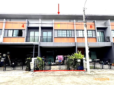 TOWN HOUSE 20.9 Sq.w. Chom Thong Bangkok for 3.5M