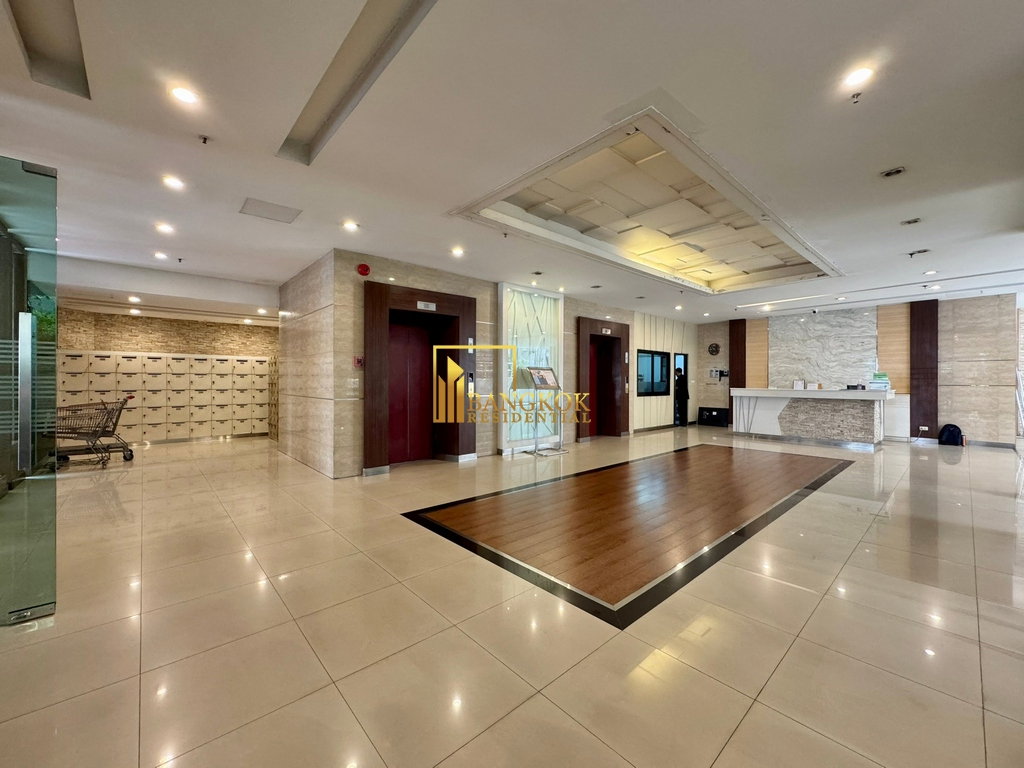 รูป Baan Sathorn | Exceptional 4 Bedroom Penthouse in Prime Area - BR19428CD - รูปที่ 36/39