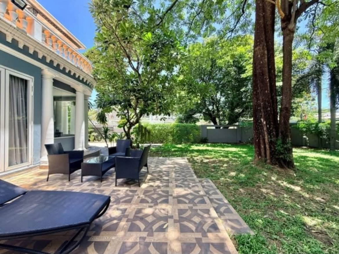 รูป บ้านเดี่ยวพร้อมสวนส่วนตัว | บีทีเอสอ่อนนุช | พื้นที่ 724 ตารางเมตร | 5 ห้องนอน 3 ห้องน้ำ | 110,000 บาท - รูปที่ 3/17