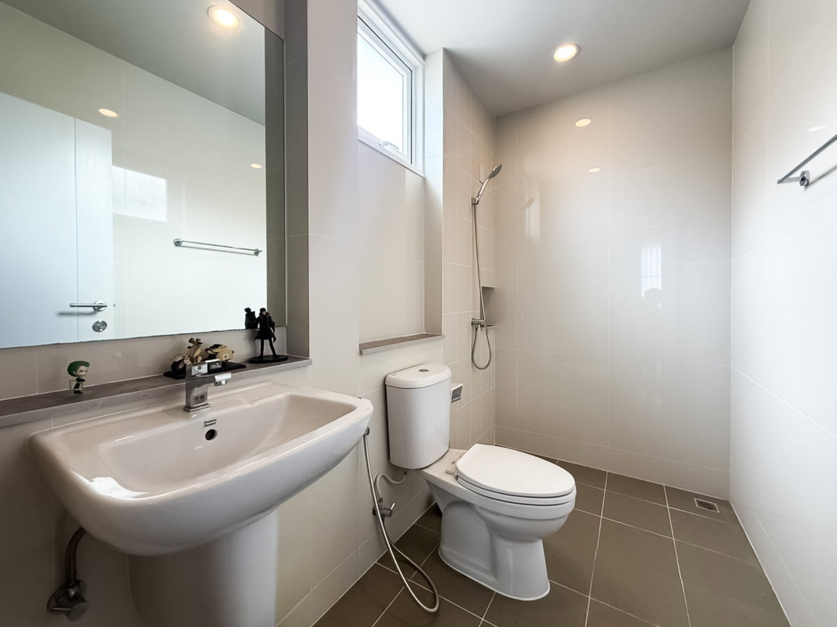 รูป 🏡 ขายบ้านแฝดสวย สภาพใหม่มาก! หมู่บ้านชวนชื่น พาร์ค ปิ่นเกล้า – กาญจนา - รูปที่ 16/17