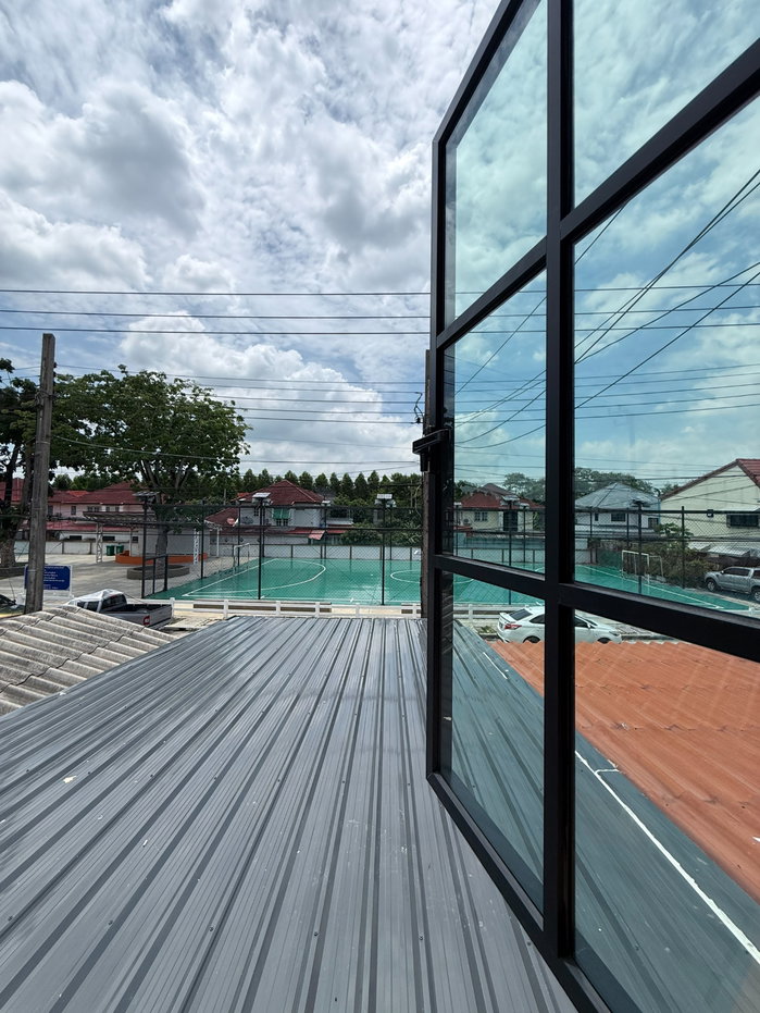 รูป ทาวน์เฮ้าส์ รีโนเวทใหม่ ทำเลดี หมู่บ้านทาวน์แอนด์คันทรี ติดถนนใหญ่ ​ซ.สังฆสันติสุข 16 กระทุ่มราย หนองจอก กว้าง ราคาถูก - รูปที่ 22/34