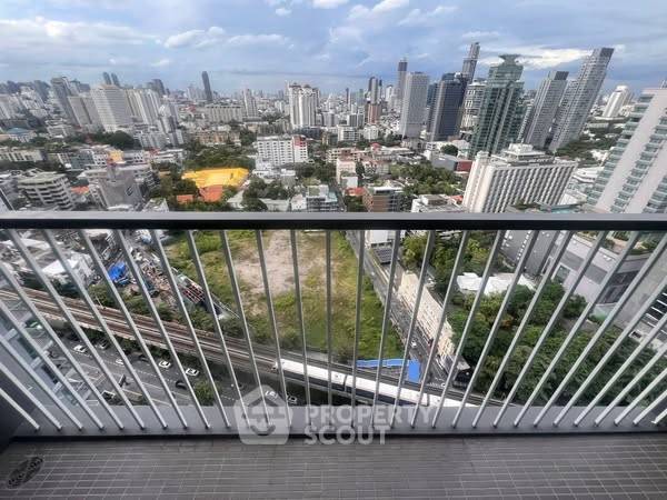 picture High-Floor 2-BR 97 Sqm Noble Remix, 100m to BTS Thong Lor (ID 2353911) - 3/10