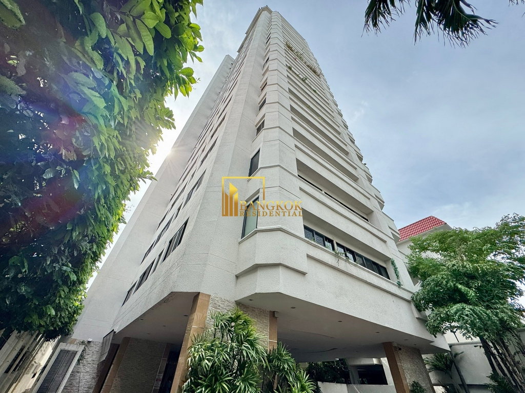 รูป Baan Sathorn | Exceptional 4 Bedroom Penthouse in Prime Area - BR19428CD - รูปที่ 38/39