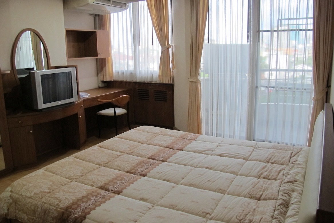 picture Supalai Place Sukhumvit 39 | ðNear BTS Phrom Phong #511863 - 1/6