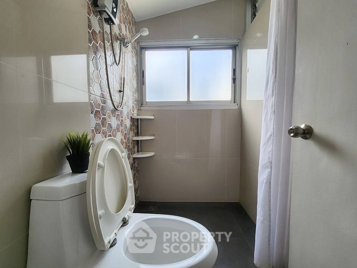รูป เพียง 200 ม. ถึง MRT พระราม 9 คอนโด 3 ห้องนอน Siam Condominium (ID 1963936) - รูปที่ 7/7