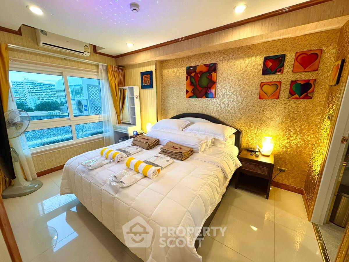 picture 1-BR Condo For Rent, Siam Oriental Elegance 2, Phratamnak (ID 2364306) - 7/15