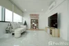 listing thumbnail image 13