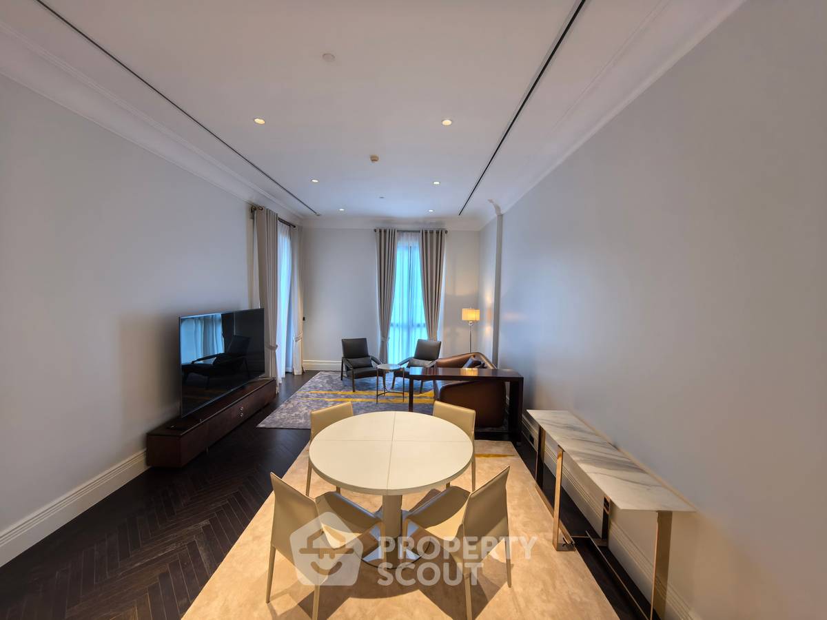 picture 2-BR 136 Sqm Condo At 98 Wireless, 200m to BTS Phloen Chit (ID 3066124) - 1/7