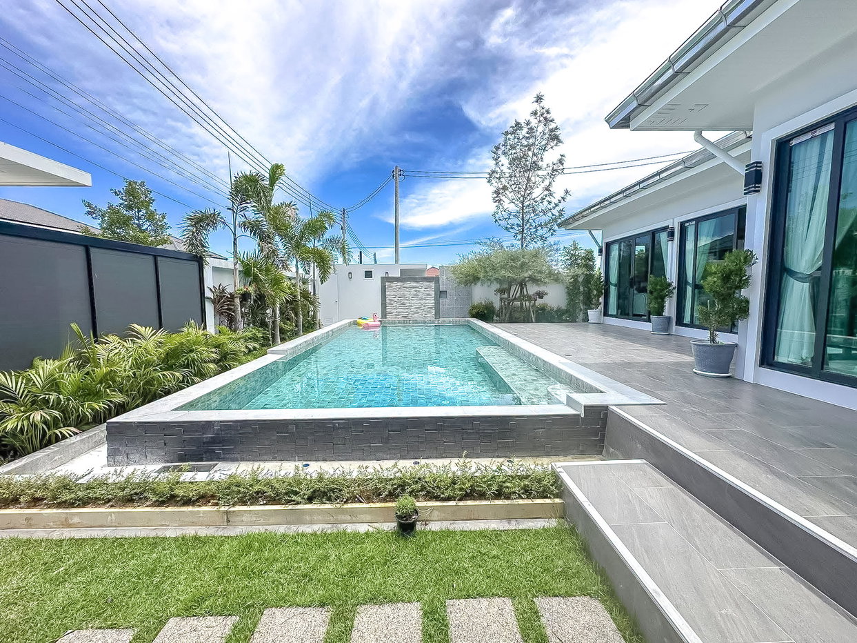 รูป Luxury Pool Villa for Sale 3Bedroom Huay Yai Pattaya East - รูปที่ 11/13