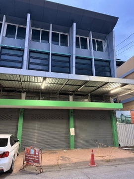 For Rent 👉 3.5-Storey Commercial Office Building | 6 Connected Units