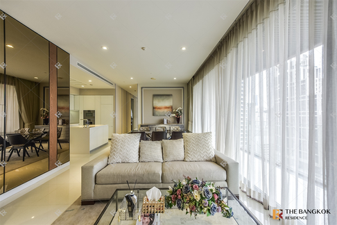 Vittorio Sukhumvit 39 near BTS Phrom Phong