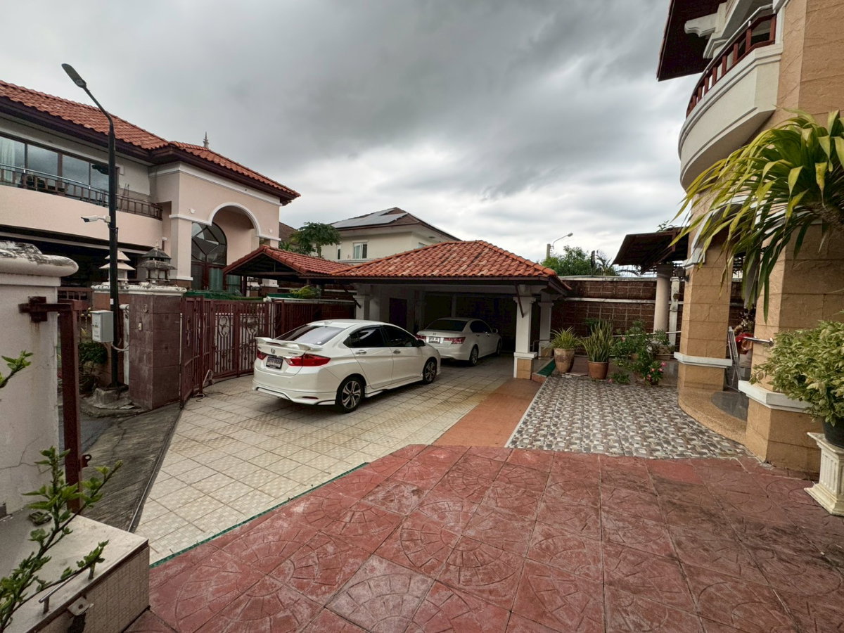 รูป ขายด่วน ถูกที่สุด บ้านเดี่ยว 2ชั้น หมู่บ้าน ศุภาลัย สุวรรณภูมิ เนื้อที่ 90 ตร.วา 4 ห้องนอน 3 ห้องน้ำ ทำเลดี เดินทางสะดวก ใกล้ สนามบิน สุวรรณภูมิ - รูปที่ 2/9
